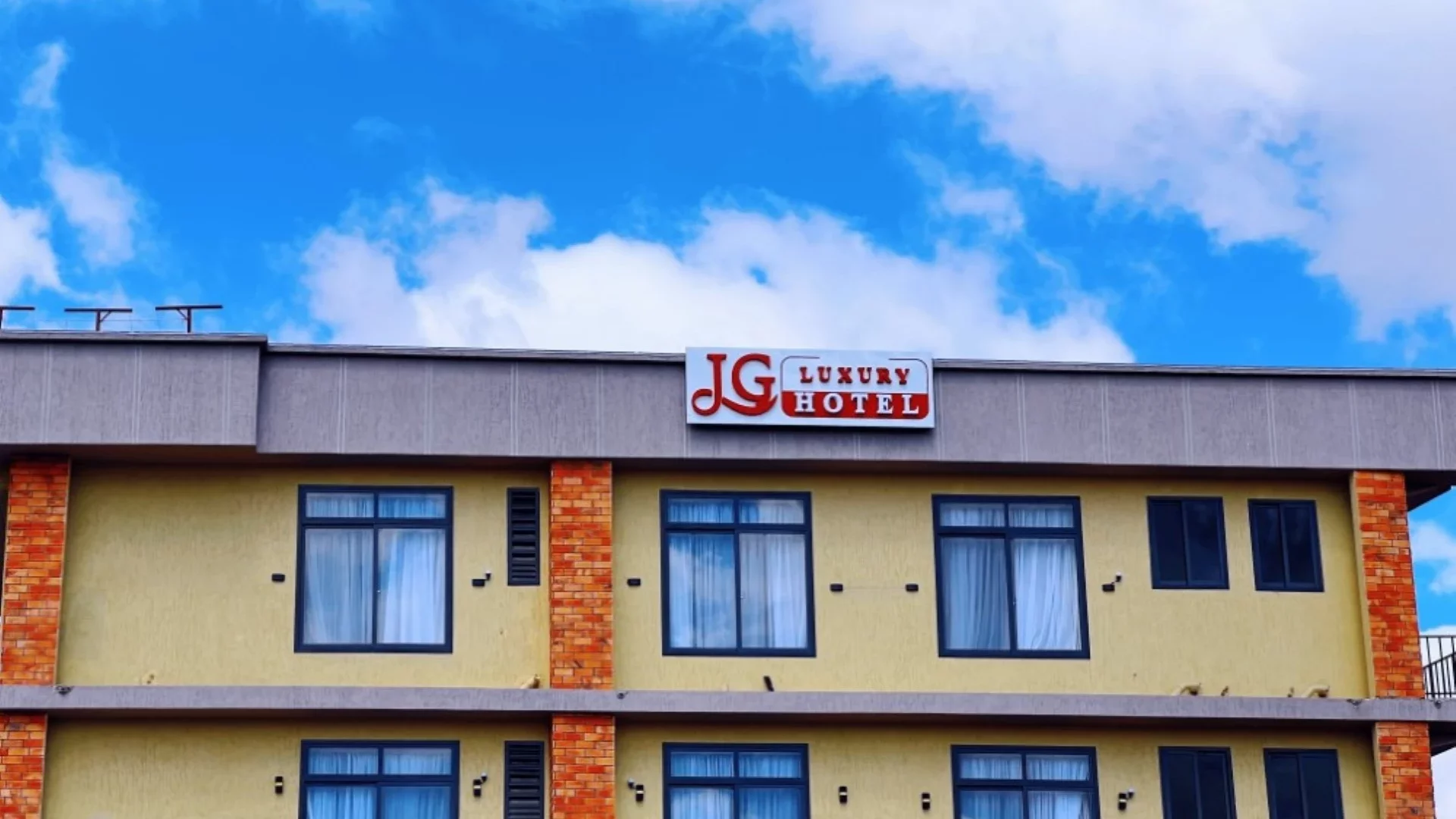 JG Luxury Hotel